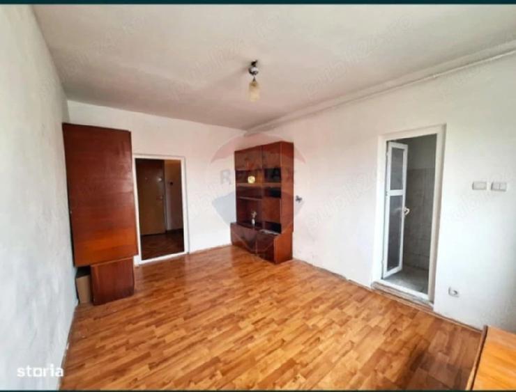 Garsonieră decomandată în Transilvaniei