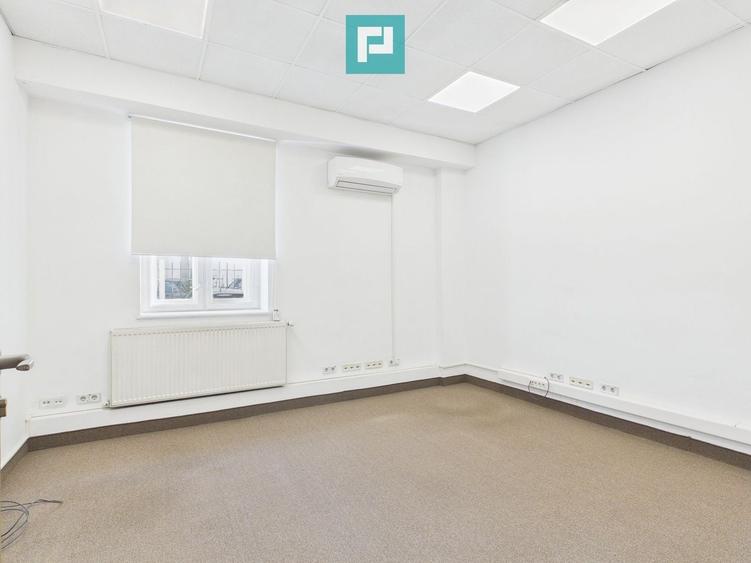 Birou, de 185.5 mp, în Central