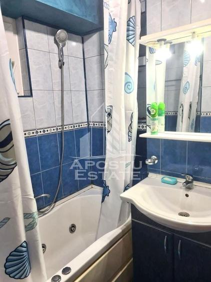 Apartament cu 3 camere decomandat în Dacia