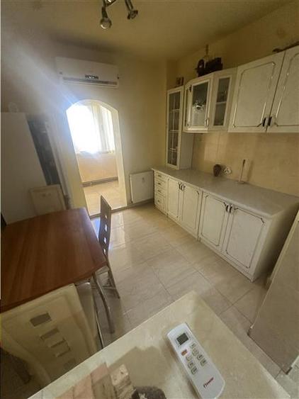 Apartament cu 2 camere decomandat, mobilat în Lipovei