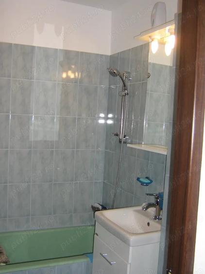 Apartament cu 2 camere semidecomandat în 1 Mai