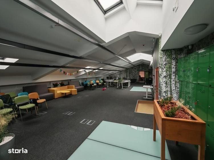Cladire office in centrul istoric - 9