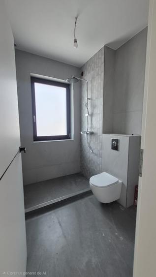 Casă individuală cu 5 camere cu Canalizare în Central