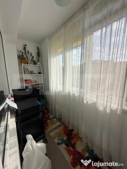Apartament cu 2 camere semidecomandat în Obcini