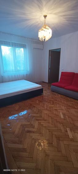 Casă cu 2 camere în Central