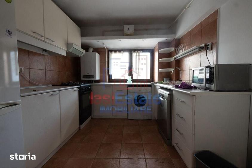 Apartament cu 4 camere decomandat în Tudor Vladimirescu