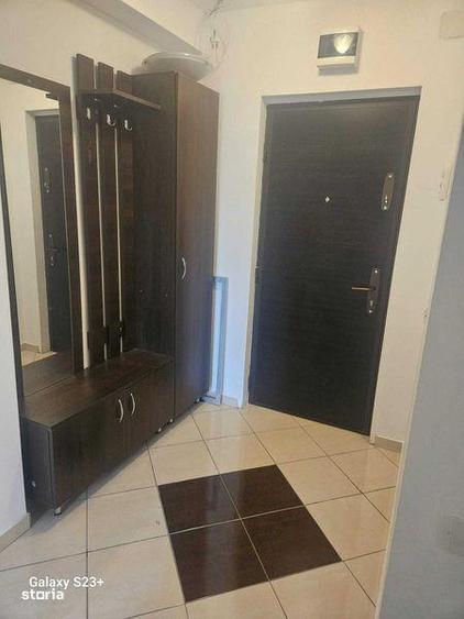Apartament cu 2 camere, mobilat în Central