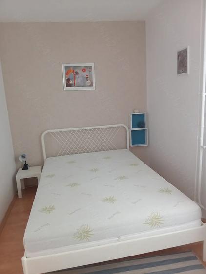 Apartament cu 2 camere semidecomandat în Dacia