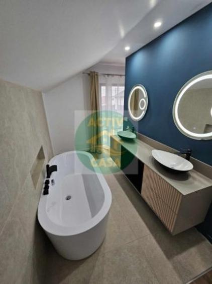 Casă cu 5 camere cu Teren 600 Mp în Cordun