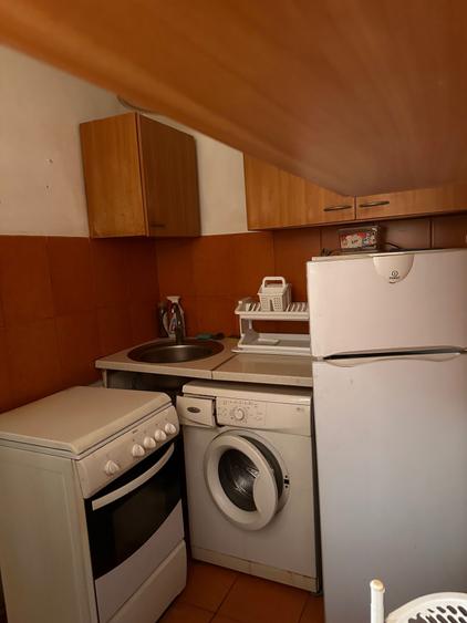 Garsonieră decomandată în Spitalul Județean