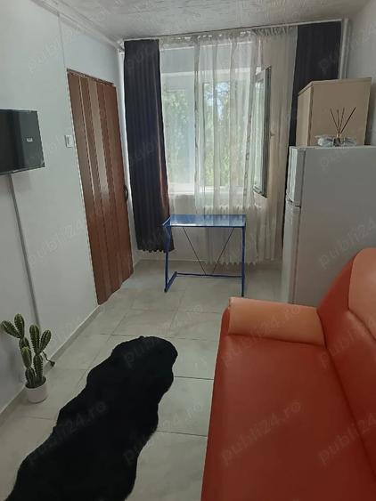 Garsonieră semidecomandată în Berceni
