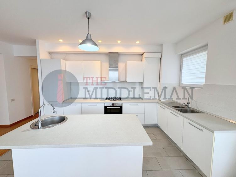 Apartament cu 4 camere decomandat, mobilat în Floreasca