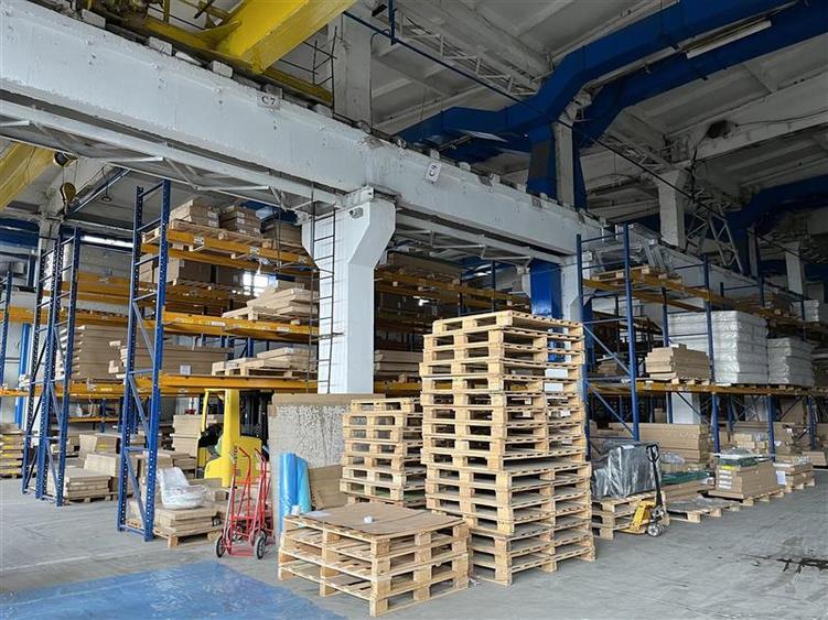 Spațiu industrial, de 6,000 mp, în Basarabia