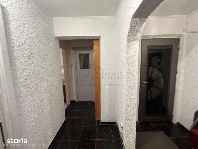 Apartament cu 4 camere decomandat în George Enescu
