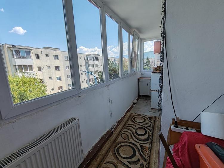 Apartament cu 3 camere circular în Tractorul