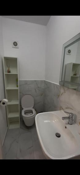 Apartament cu 2 camere semidecomandat în Torontalului