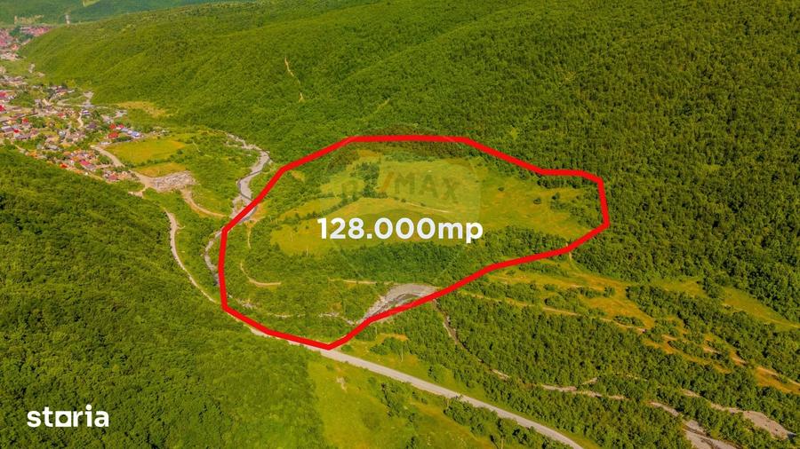 Teren de 128000 mp, în Gârcini