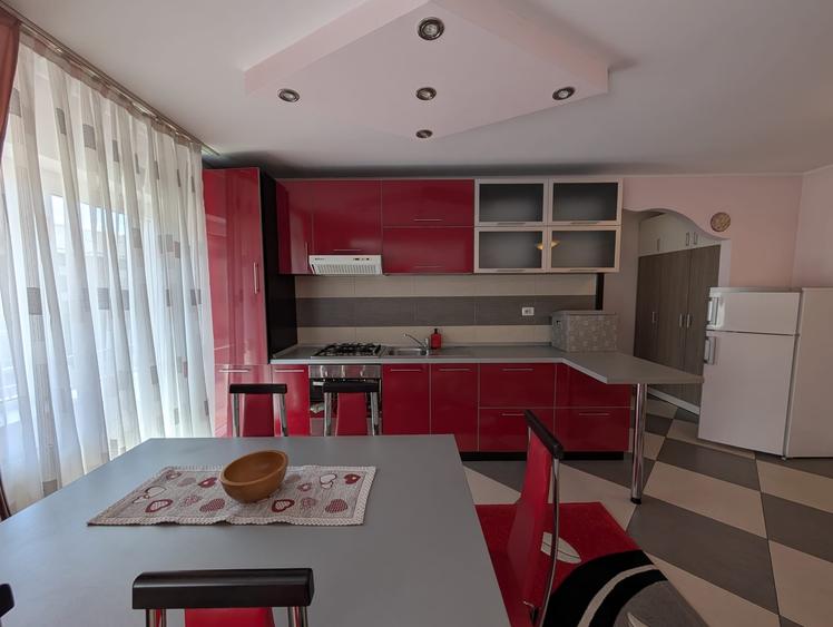 Apartament 2 camere zona Eroilor - 2