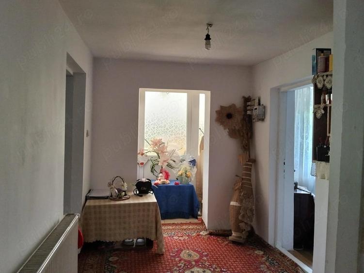 Casă cu Teren 1250 Mp în Cămineasca