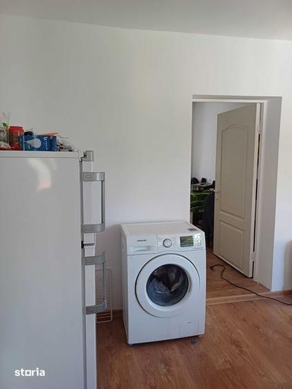 Casă cu 4 camere cu Teren 80 Mp în Titan