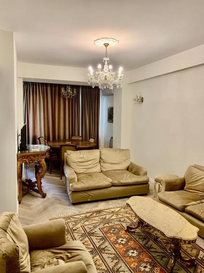 Apartament cu 2 camere semidecomandat, mobilat în Cișmigiu