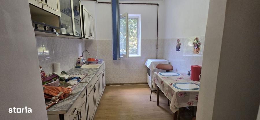 Apartament cu 2 camere în Micro 9