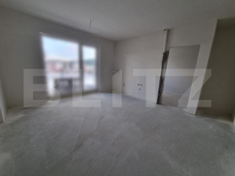 Baie cu geam! 3 camere, semifinisat, 53mp, zona BMW - 1