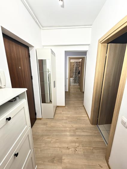 Apartament cu 2 camere decomandat în Titan