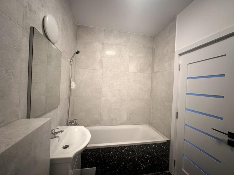 Apartament cu 3 camere de inchiriat, Radauti, strada Ion Nistor nr.3 - 15