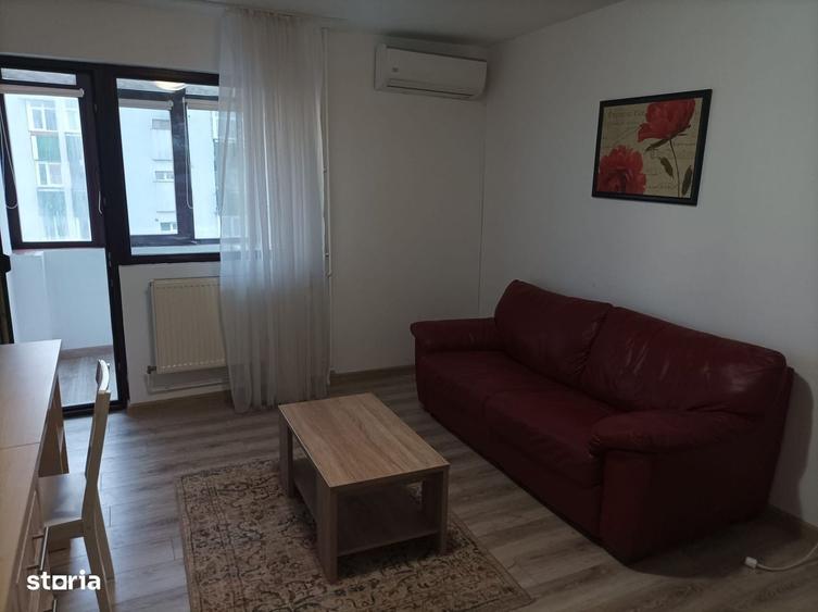 Apartament cu 2 camere decomandat în Independenței