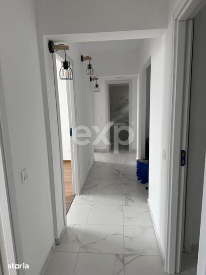Apartament cu 4 camere în Tineretului