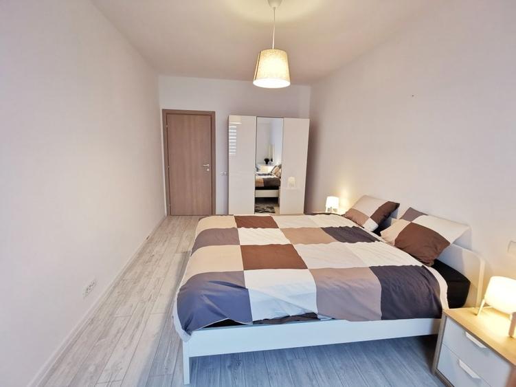 Apartament cu 2 camere semidecomandat, mobilat în Lacul Morii
