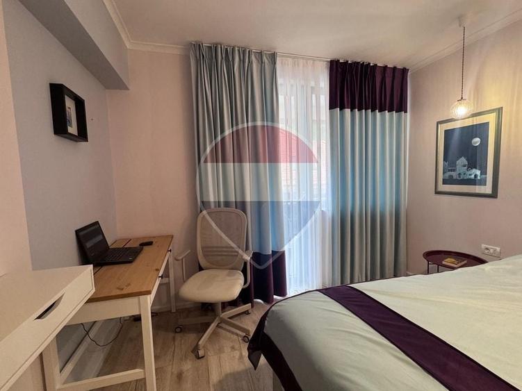 Apartament cu 2 camere decomandat, mobilat în Semicentral