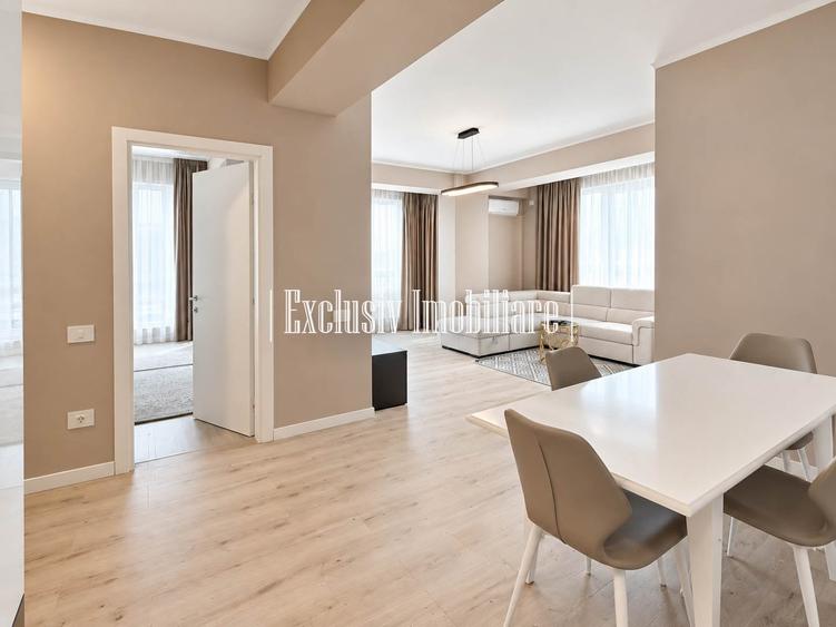 Apartament cu 3 camere decomandat în Central