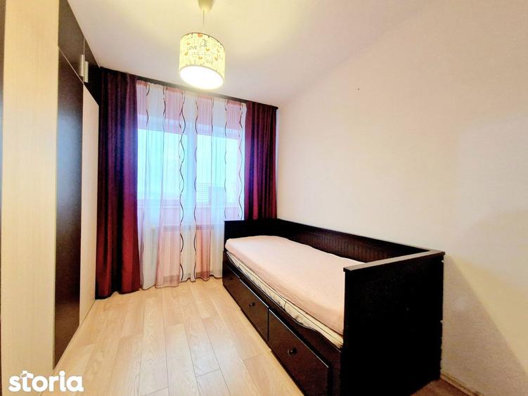 Apartament cu 3 camere decomandat, mobilat în Central