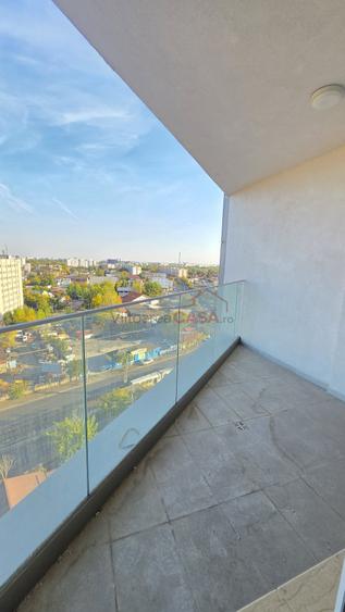 Apartament cu 3 camere decomandat în Parcul Carol