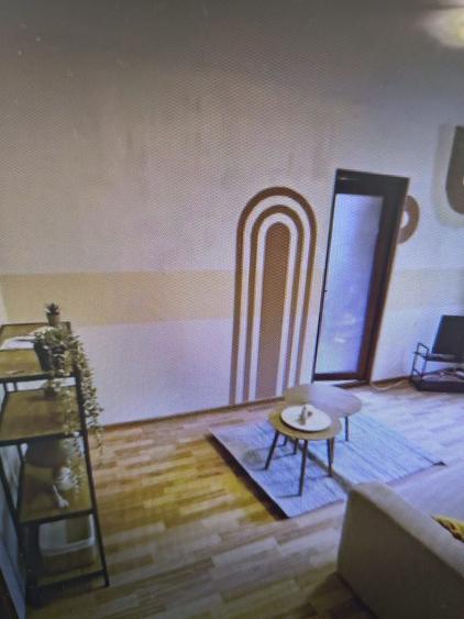 Apartament cu 2 camere semidecomandat, mobilat în Tomis Nord