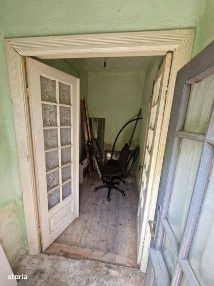 Casă cu 4 camere cu Teren 413 Mp în Tineretului