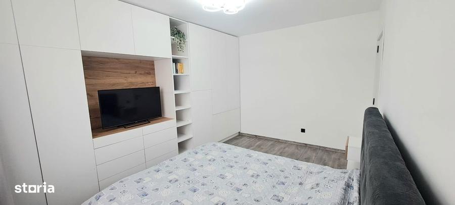 Apartament cu 3 camere, mobilat în Florești