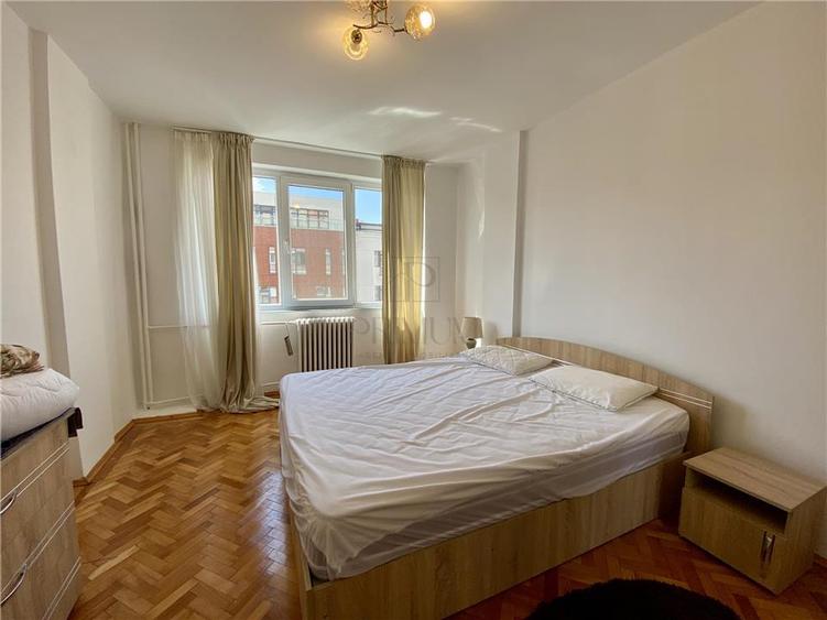 Apartament cu 2 camere decomandat, mobilat în Ultracentral
