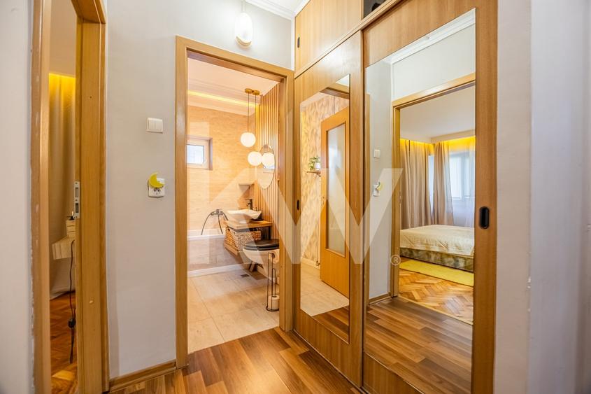 Apartament cu 3 camere decomandat în Răcădău