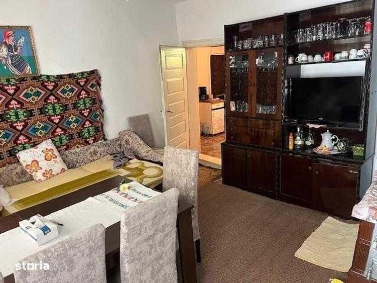 Casă cu 4 camere cu Teren 95 Mp în Gura Teghii