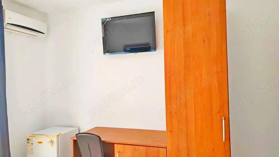 Casă cu 6 camere în Soarelui
