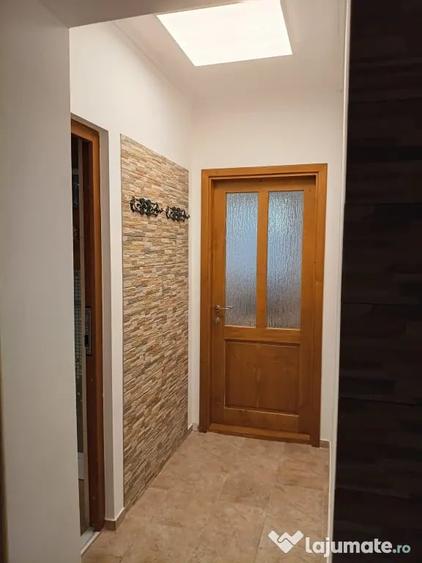 Apartament cu 2 camere decomandat în Rogerius