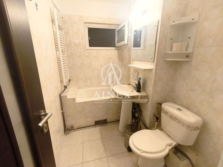 Apartament cu 2 camere decomandat în Girocului