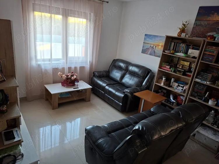Casă cu 5 camere cu Teren 136 Mp în Central