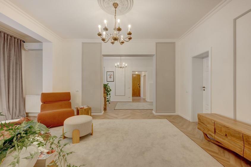 Apartament cu 4 camere semidecomandat, mobilat în Cotroceni