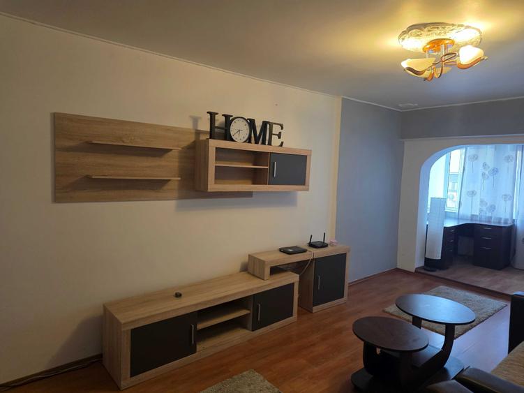 Apartament cu 2 camere decomandat în Gorjului