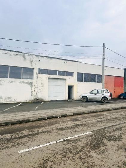 Spațiu industrial, de 2,100 mp, în Central