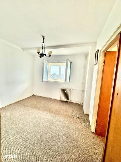 Apartament cu 4 camere în Colentina